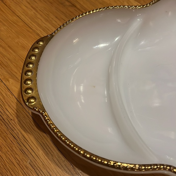 Anchor Hocking Fire King White Glass 3 Parts Divided Platter Plate Gold Trim 11" - Picture 3 of 4